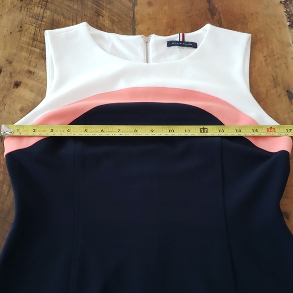 TOMMY HILFIGER SLEEVLESS DRESS - Picture 8 of 14